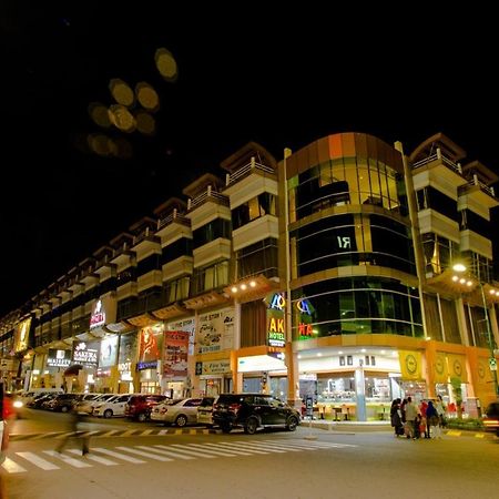 Ak Hotel Nagoya Hill Batam Kültér fotó