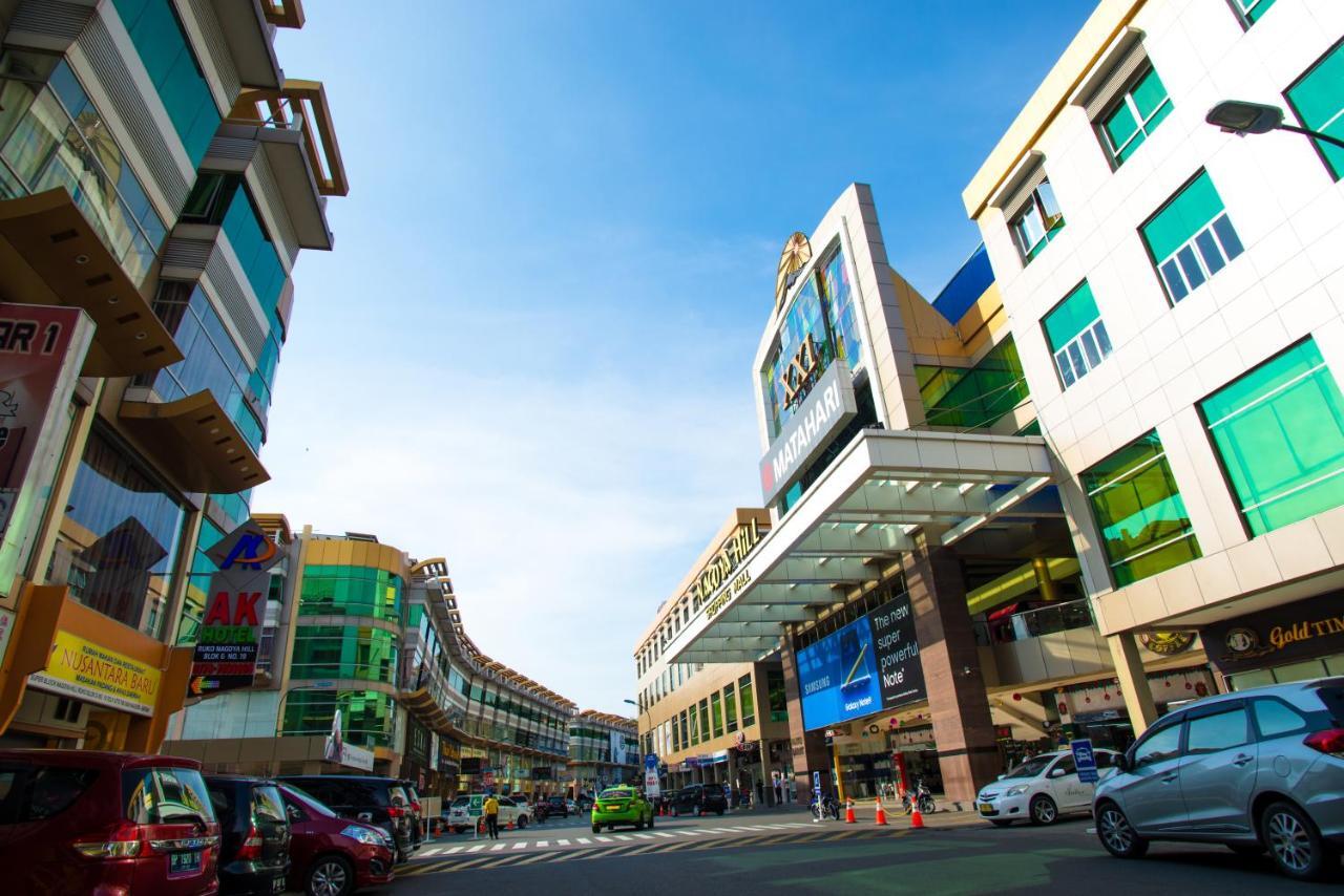 Ak Hotel Nagoya Hill Batam Kültér fotó